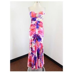 Cache prom/formal dress